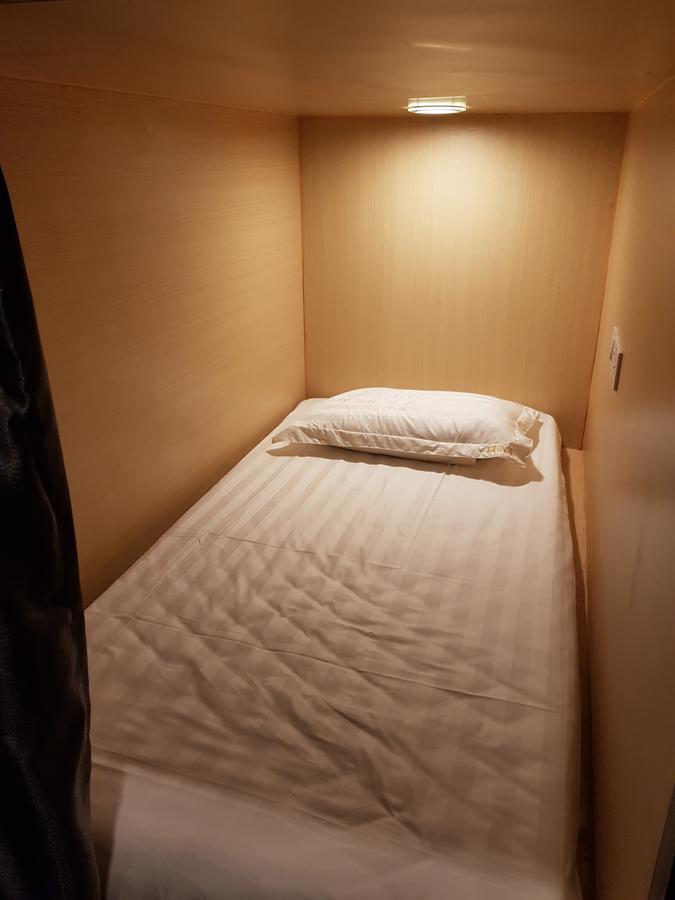 Luna Capsule Семпорна Экстерьер фото
